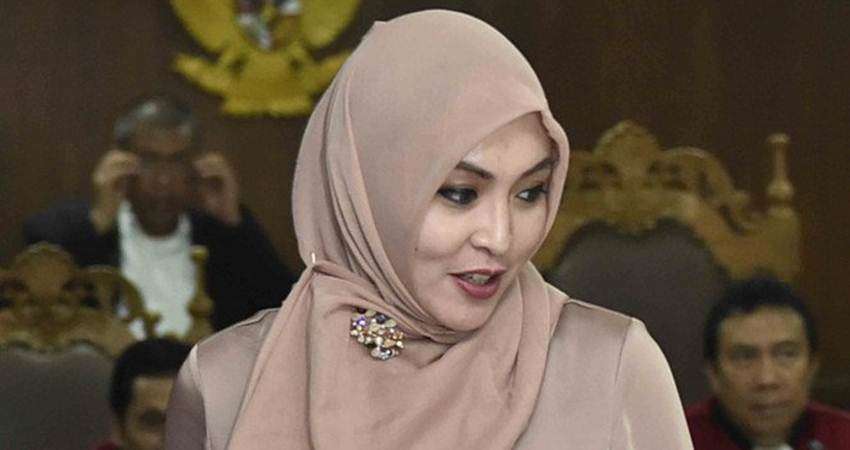 Jalan Samurai Angelina Sondakh