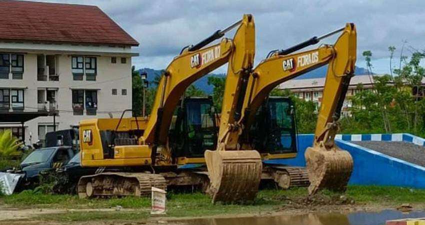 PETI DENGILO Exavator Milik Keluarga Pejabat Disita