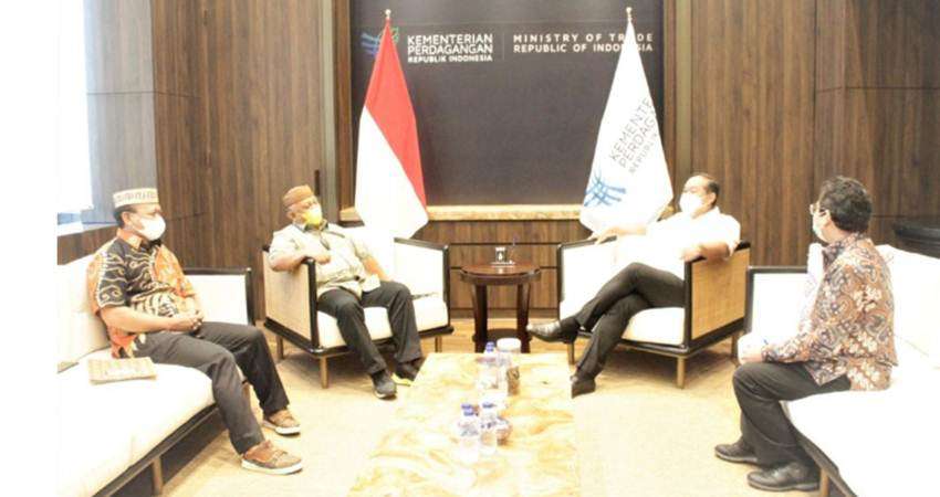 Mendag Janji Kirim Satu Juta Liter Migor ke Gorontalo