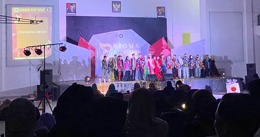 Jadi Contoh Bagi Mahasiswa Lain