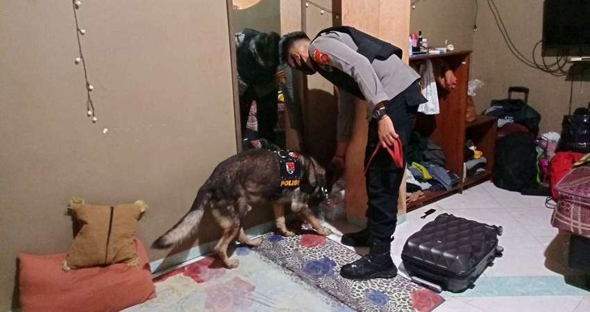 Polisi Ungkap Dugaan Prostitusi Online