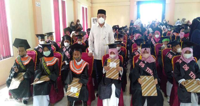 Bupati Target 30 Ribu Warga Bonebol