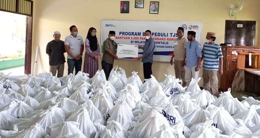 BRI Gorontalo Salurkan 2000 Paket Sembako Ramadan