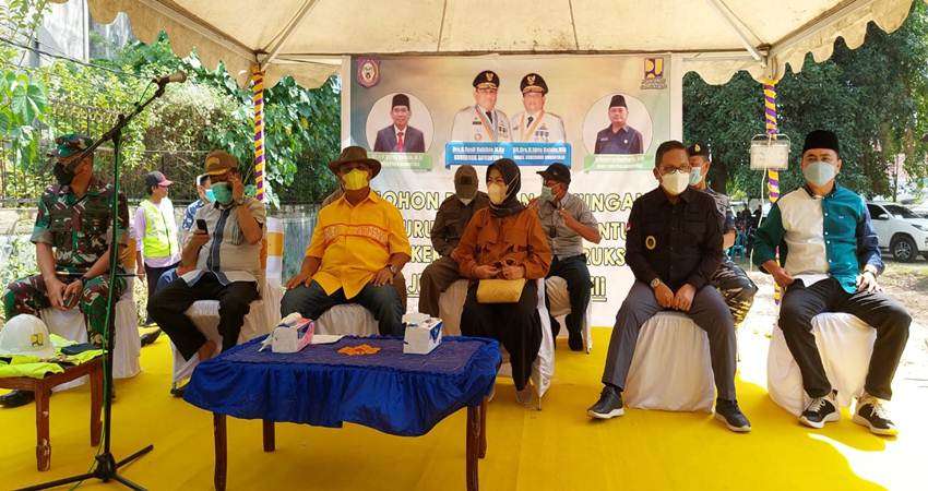 Dekot Dukung Pelaksanaan Rekronstruksi Jalan Andalas