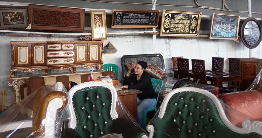 Ramadan, Bisnis Kaligrafi Naik Daun