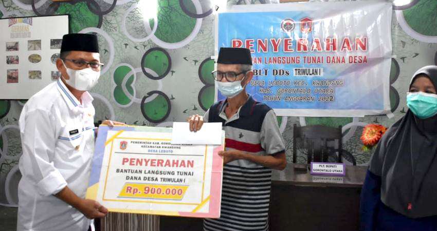 Thariq Serahkan BLT-DDS Triwulan I