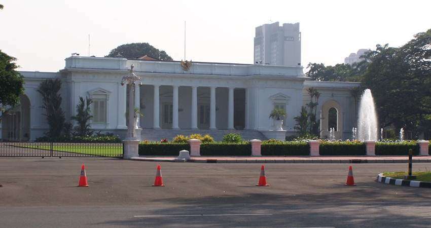 Kondisi Terkini Sekitaran Istana Merdeka Menjelang Demo 11 April 2022