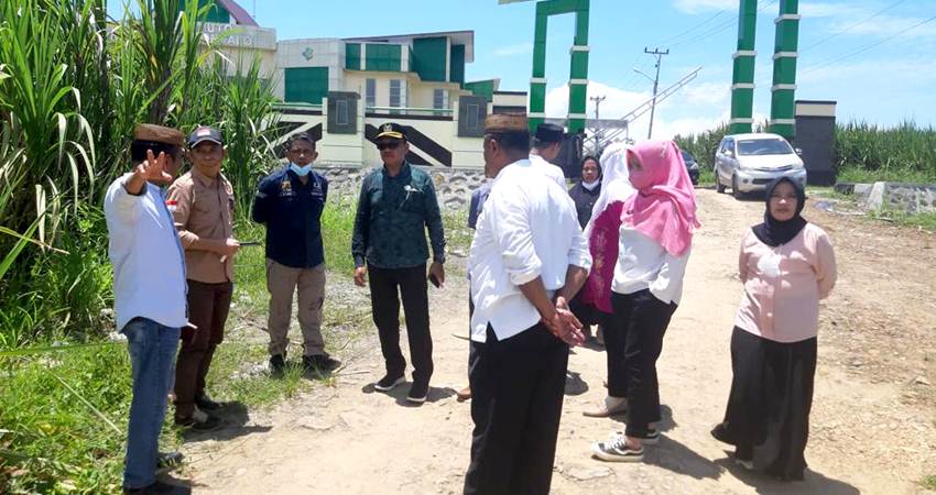 Jalan Dikawasan RS Boliyohuto Dikritik