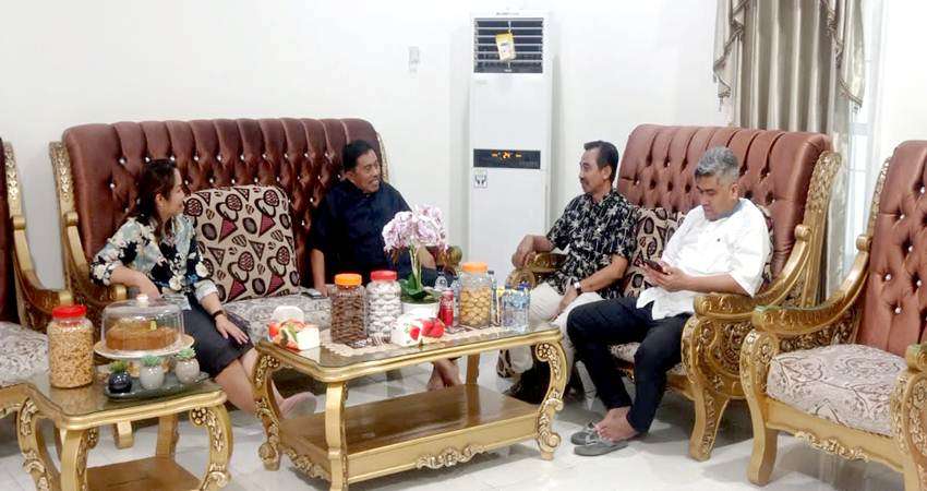 Pimpinan DPRD Gelar Open House