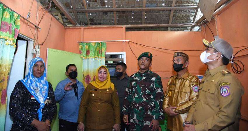 Dikunjungi Penjagub Rumah Silvana Segera Direnovasi