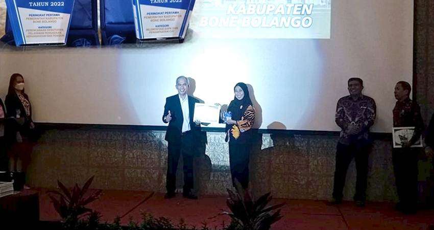 Dua Penghargaan BKN Award For Bnebol
