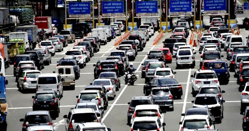 Pemerintah Diharapkan Bisa Gratiskan Biaya Tol saat Arus Balik