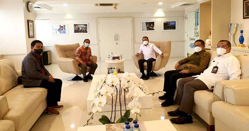 Sekdaprov Sowan ke Menpora