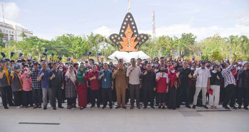 Ratusan Mahasiswa UNG-UGM Mengabdi di 3 Provinsi, Lewat KKN Kolaboratif Teluk Tomini