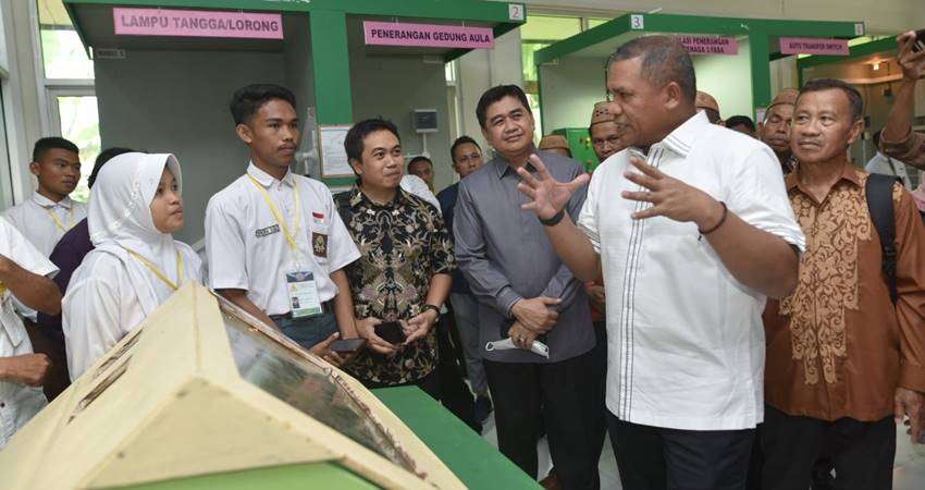 Prestasi Siswa Bisa Dikonversi SKS, Bentuk Penghargaan UNG