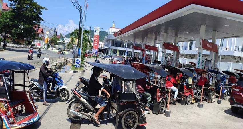 Solar-Pertalite Terus Dibatasi, Siap-siap Beli Pertamax-Dexlite