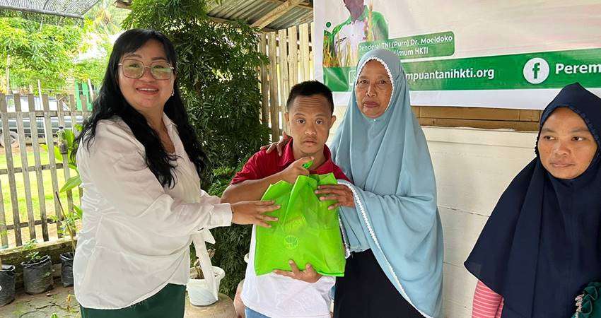 Segelas Beras Untuk Disabilitas, Gerakan Kemanusiaan Perempuan Tani HKTI Provinsi Gorontalo