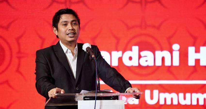 Tersangka Korupsi , Bendum PBNU Dicekal KPK