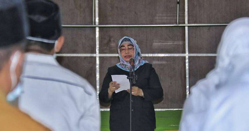 Suharsi Lantik 40 Pejabat Fungsional