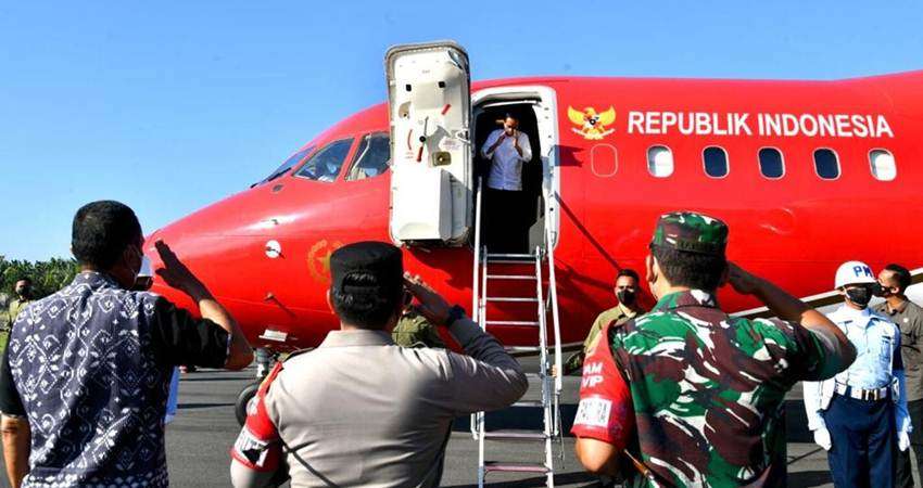Menyambut Kedatangan Jokowi di NTT , Lihat Selengkapnya