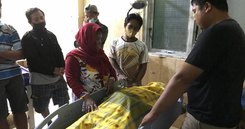 Ditemukan Meninggal di Sungai, Keluarga Minta Autopsi, Diduga Tewas Tidak Wajar Karena Ada Luka Pada Bagian Kepala