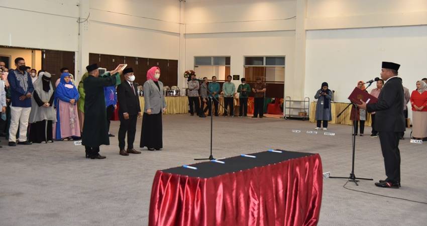 Jangan Kaku Dalam Mengambil Keputusan, Rektor : Harus Tepat, Benar, Cepat dan Fleksibel