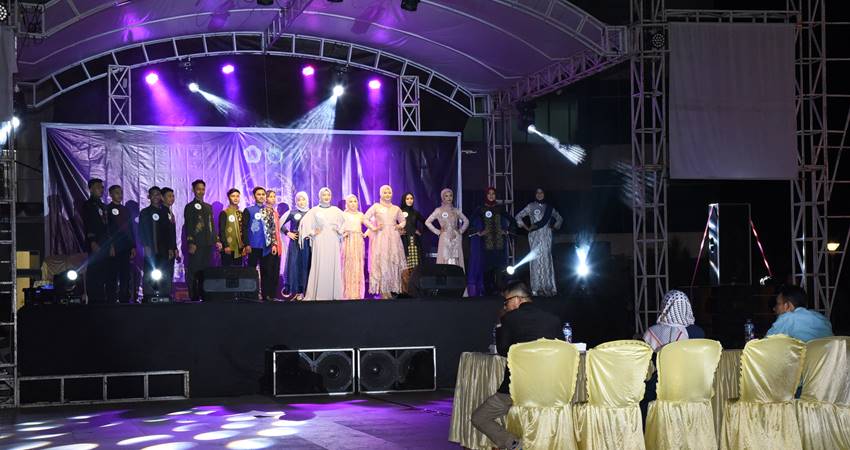Mahasiswa Manajemen Asah Kreativas, Tampilkan Berbagai Kesenian di Malam Penghargaan