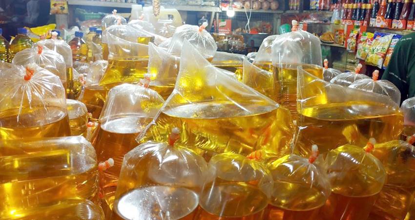 Harga Minyak Goreng Terus Berfluktuasi