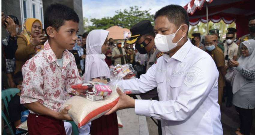 Penanganan Covid-19 Membludak, Hamka Sebut Vaksinasi Terus Dikebut