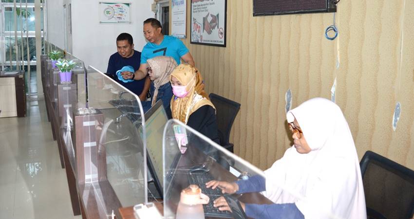 Bonebol Ujicoba KTP Digital, Hanya Tiga Menit Langsung Jadi