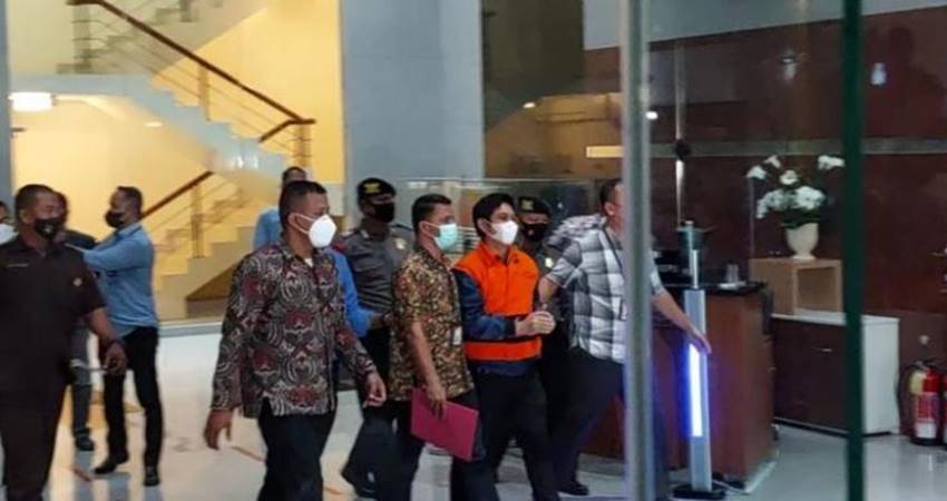 Politikus PDIP Mardani Ditahan KPK