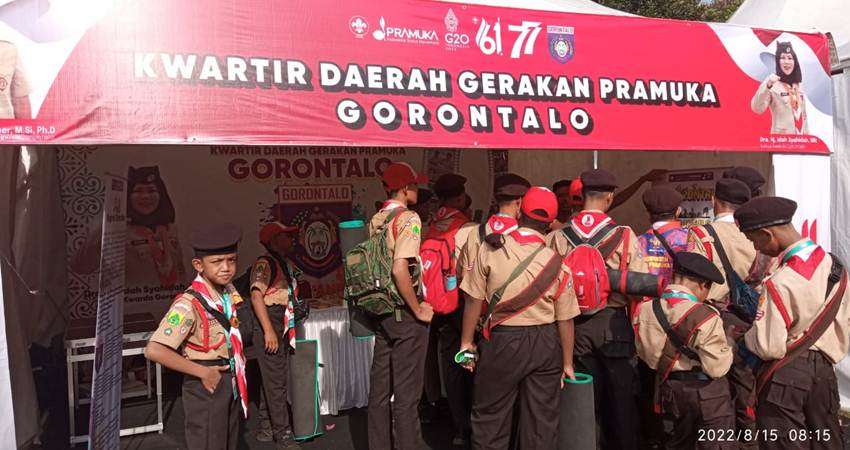 Peserta Jamnas XI Serbu Stand Pameran Kwarda Gorontalo
