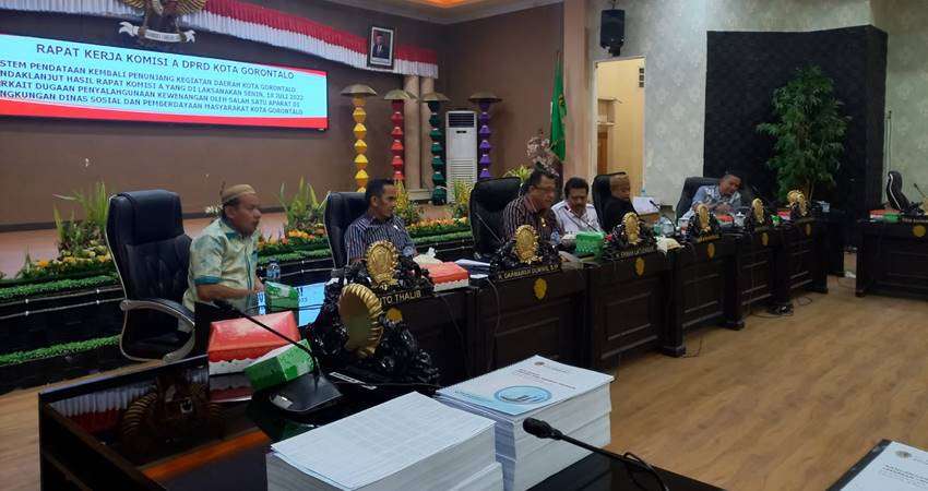 DPRD Minta Pemkot Perhatikan TPKD, Jangan Sampai Ada Pengurangan Masal