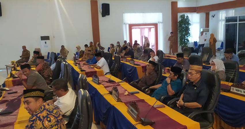 Dua Fraksi Beda Pandangan, Untuk Menerima Dibahas Usulan Ranperda Penyertaan Modal BUMD