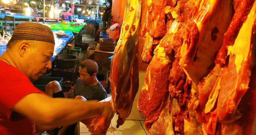 Harga Daging Sapi Tak Turun, Masih Rp135 Ribu per Kg