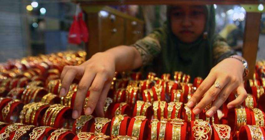 Bisnis Emas Perhiasan Masih Lesu, Musim Nikah Tak Mampu Dongkrak Penjualan