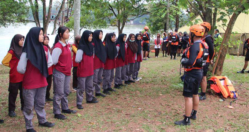 Kontingen Jamnas Kabupaten Gorontalo, Giat Petualang Air Dilatih Khusus Basarnas