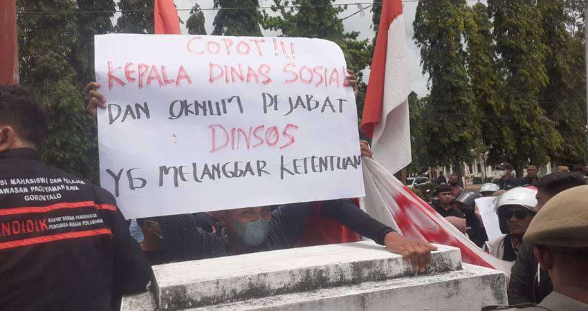 Dua Tuntutan Mahasiswa For Penjabub Boalemo
