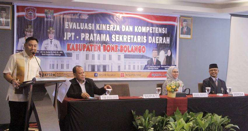 Hamim Evaluasi Kinerja Pejabat PTP, Tekankan Komitmen Reformasi Birokrasi dan Kompetensi