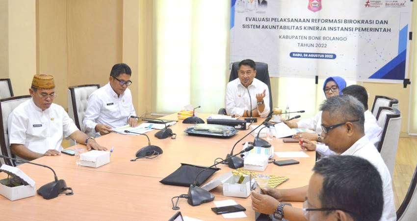 Hamim Dievaluasi MenPAN-RB, Paparkan Keberhasilan Implementasi SAKIP dan RB