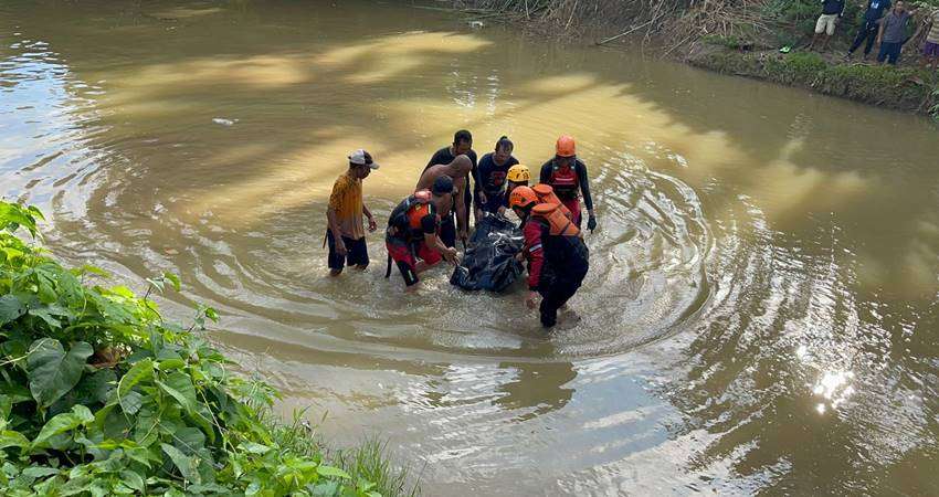 Terseret 3,8 KM, Abdullah Ditemukan Mengapung