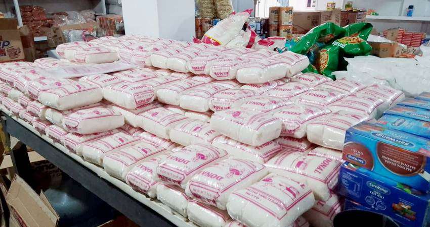 Harga Gula Pasir Terkendali, Pedagang Jual Mulai Rp13 Ribu per Kg