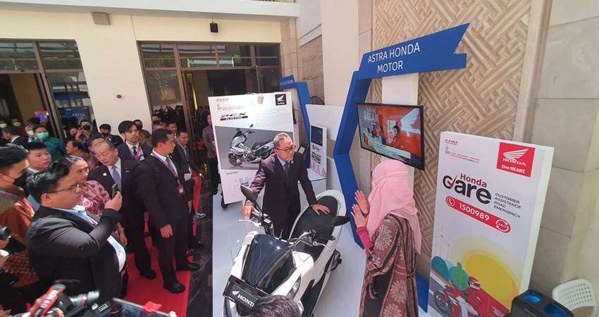Dukung Akselerasi Kendaraan Listrik, Honda PCX Electric Tampil di G20