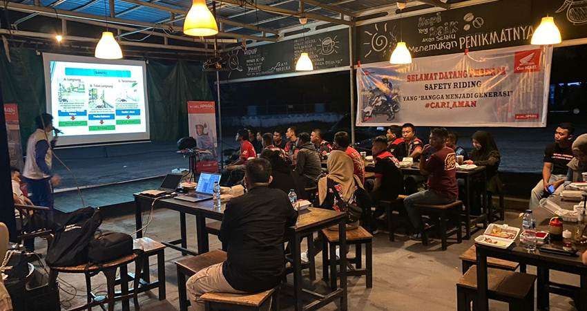 #Cari_Aman Keselamatan Berkendara, DAW Ajak Komunitas Motor Honda Daftar HCID 