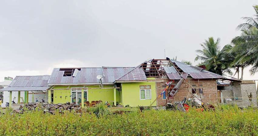 Puting Beliung Terjang Desa Payu, Rusak Lima Rumah