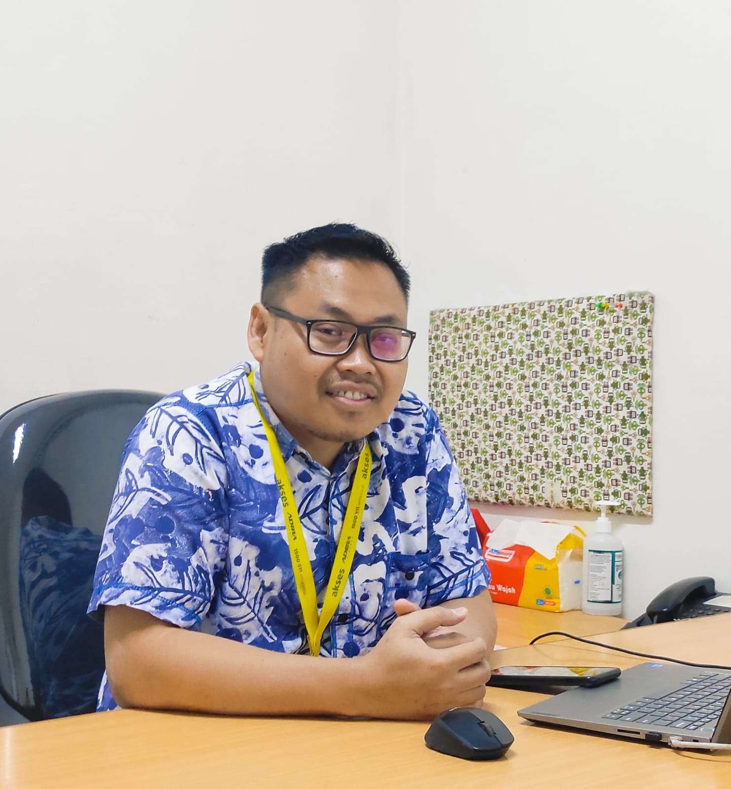 Head Colecttion PT. Adira Multifinance Cabang Gorontalo, Bambang Riyanto.(Foto : Istimewa)
