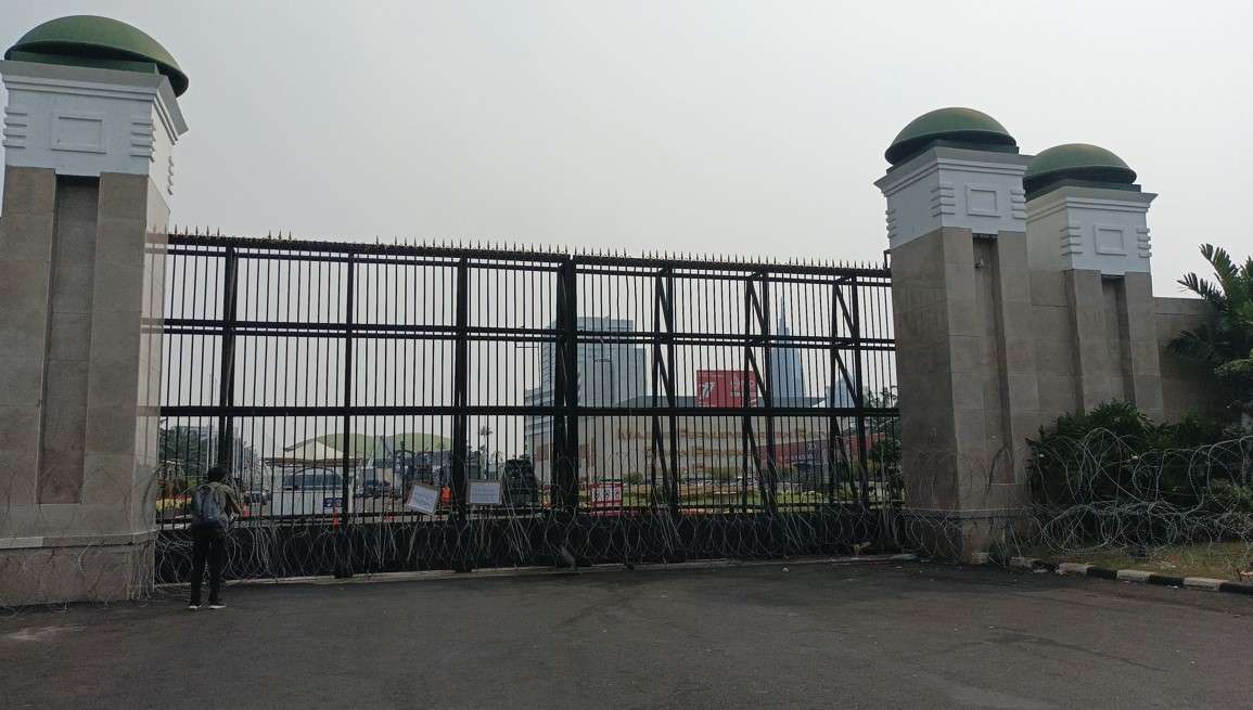 Tak Boleh Masuk Pintu Depan, Ketua IPW Batalkan Kehadiran di MKD DPR RI