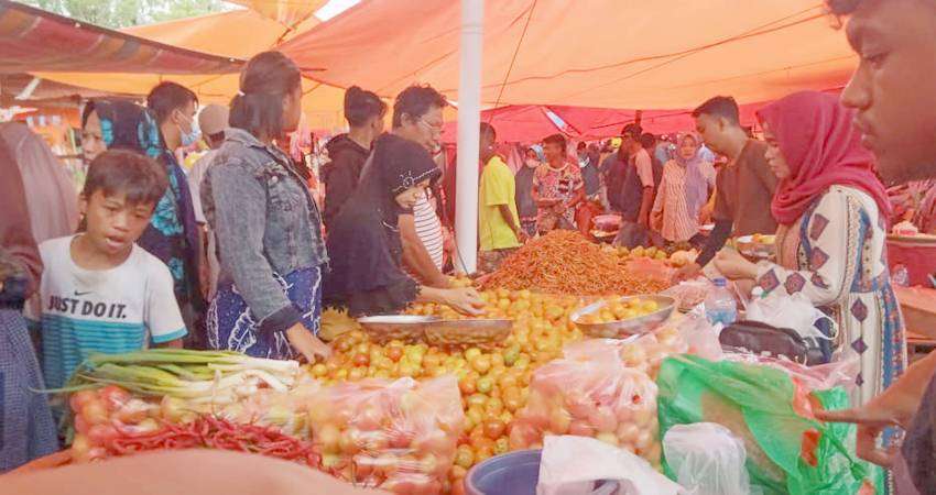 Harga Tomat Berangsur Turun