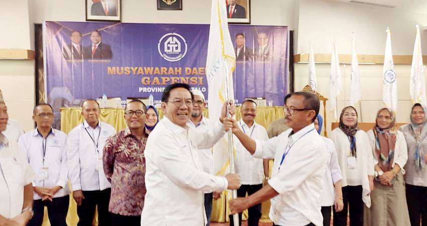 Guntur Puluhulawa Nahkodai Gapensi Gorontalo