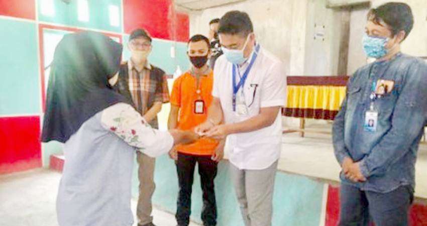 Hamim Salurkan BLT For 12 Ribu KPM, Masuk Tahap Empat untuk Warga Bonebol